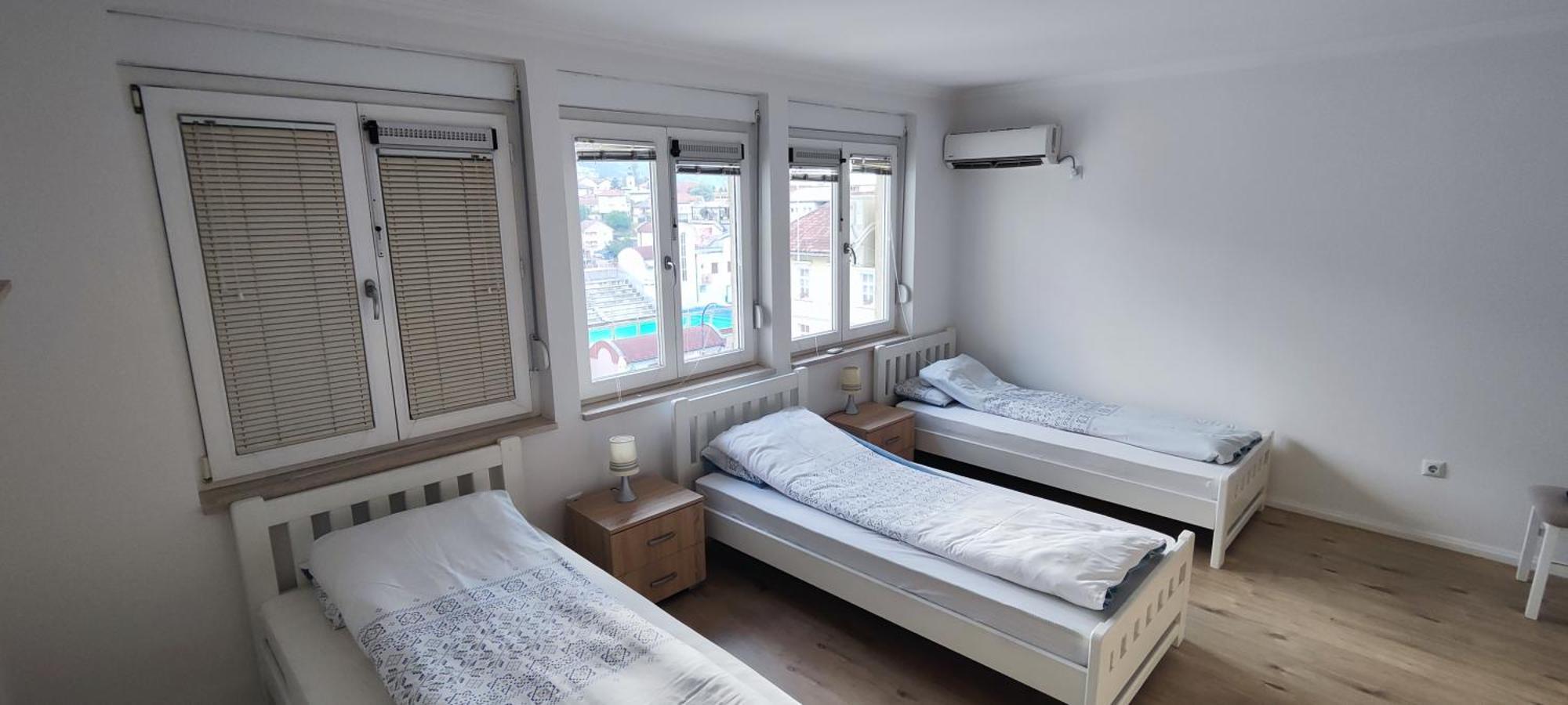 Central Apartment Konjic Dış mekan fotoğraf